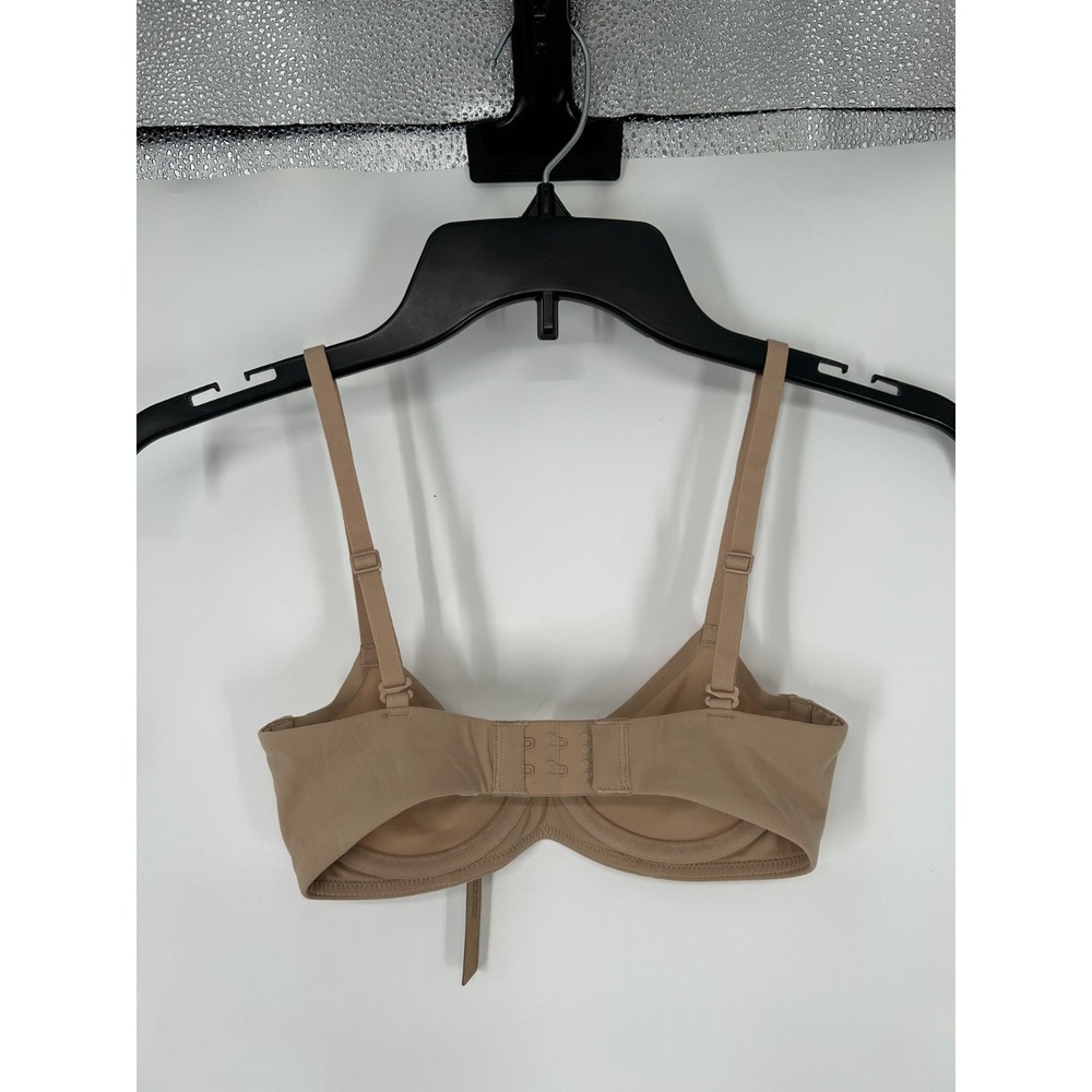 SKIMS Fits Everybody‎ Unlined Demi Bra Womens Size 30B Clay Tan Beige Underwired - Picture 2 of 6